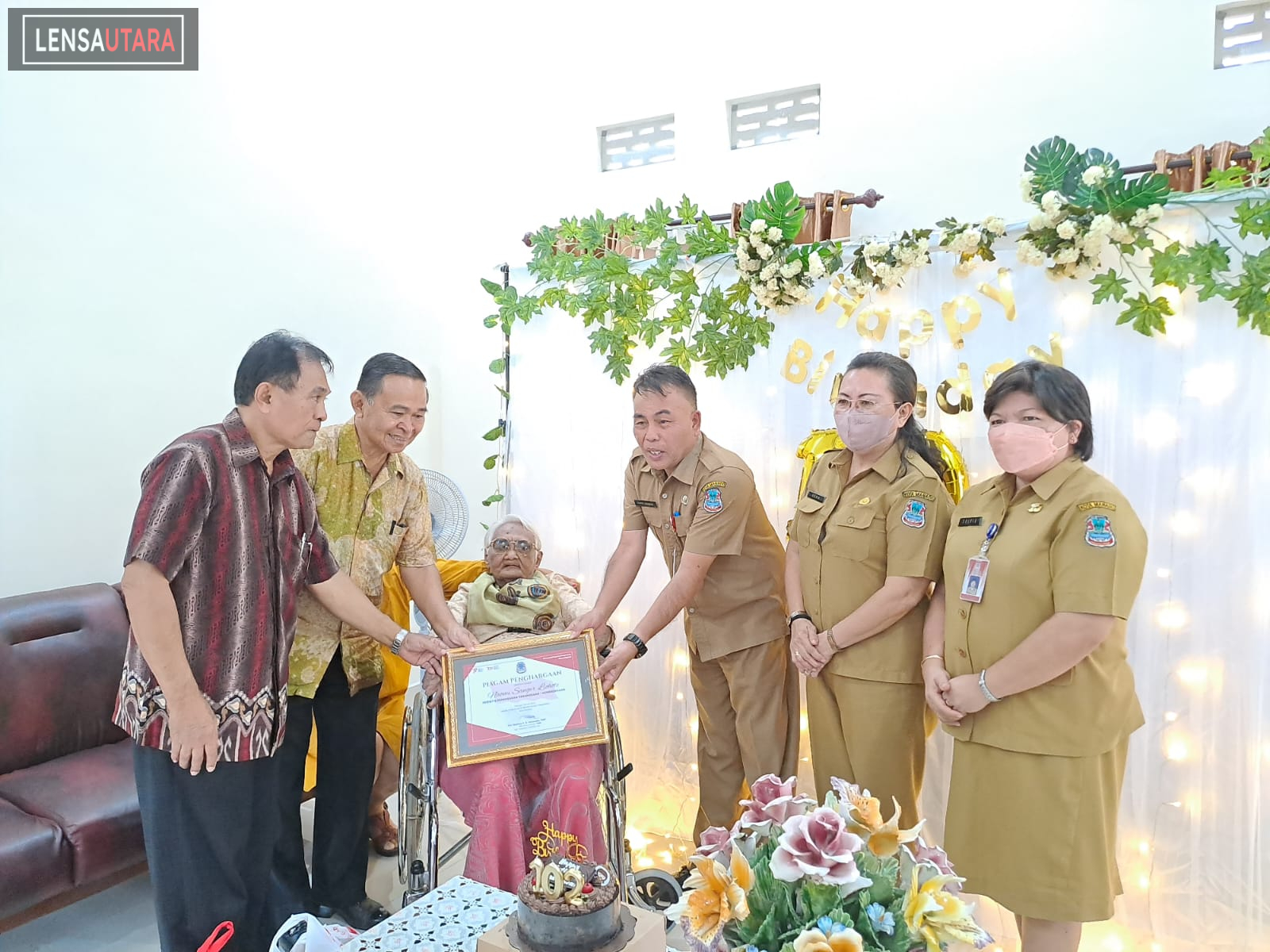 Oma Naomi Tercatat Orang Tertua di Manado