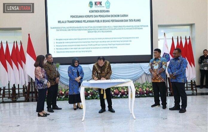 Walikota Tomohon Tandatangani Komitmen Cegah Korupsi Bersama ATR/BPN Saat Rakor KPK RI dan Pemda Sulut